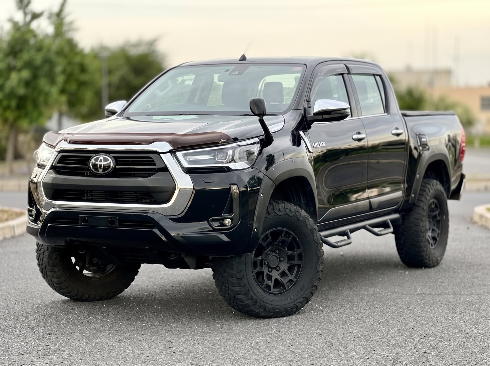2021 Toyota Hilux Revo 2.4L Turbo Diesel 4WD Automatic – Black Metallic (50,821 km) Diesel 2.4L Turbo Truck Black Metallic Z Executive Lift Up